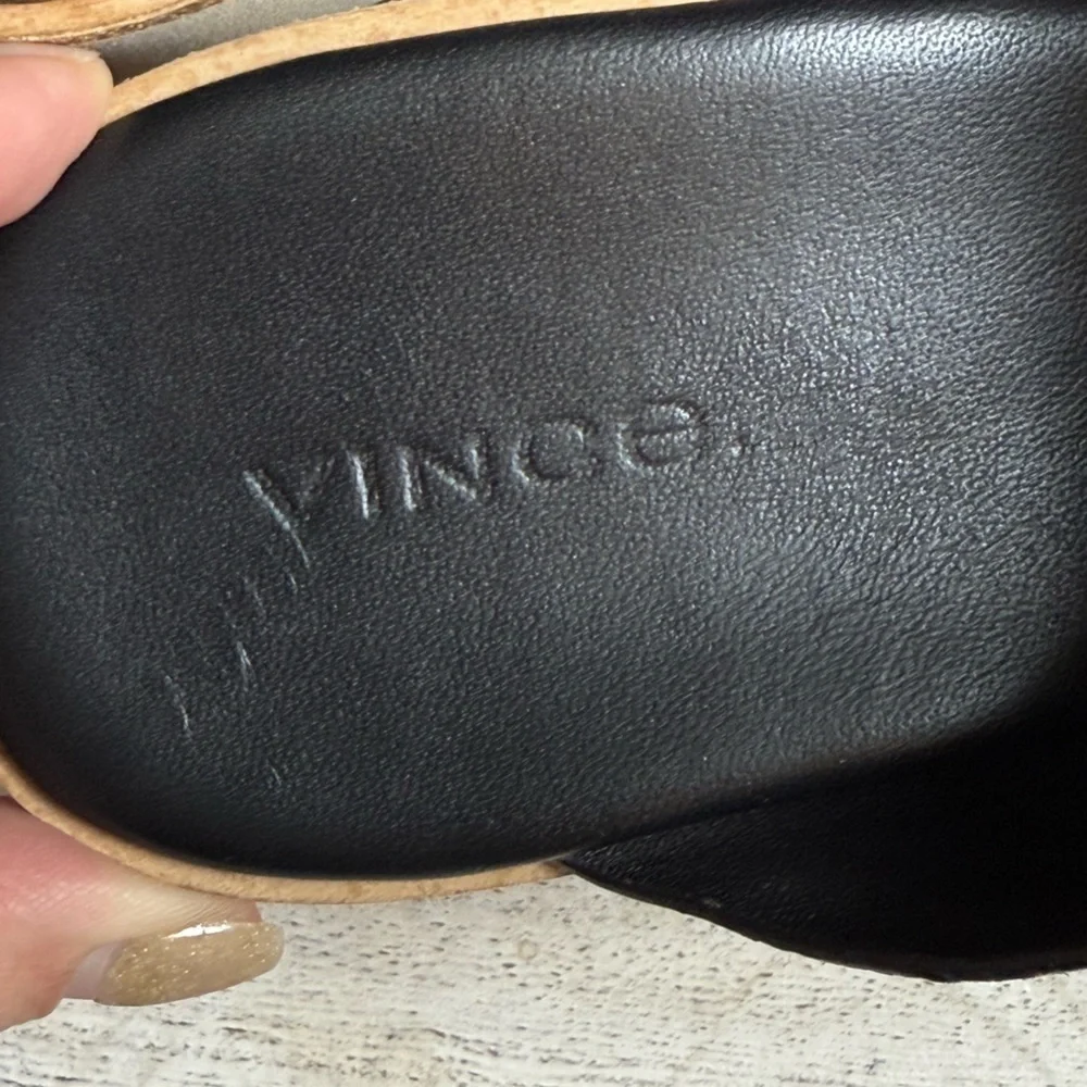 Vince Snakeskin Pattern Wedges in Black and Cream size 8 1/2 leather